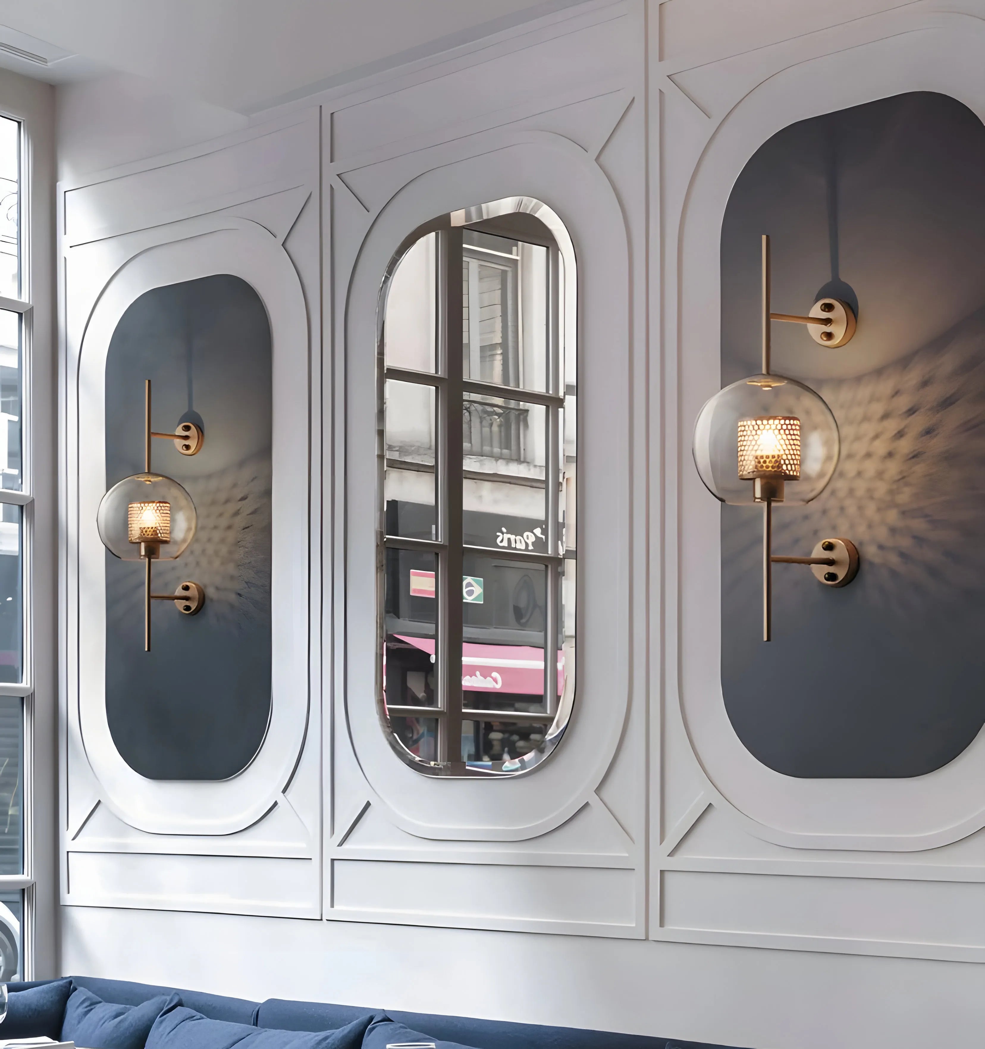 Chiswick Glass Wall Light - NexioPick