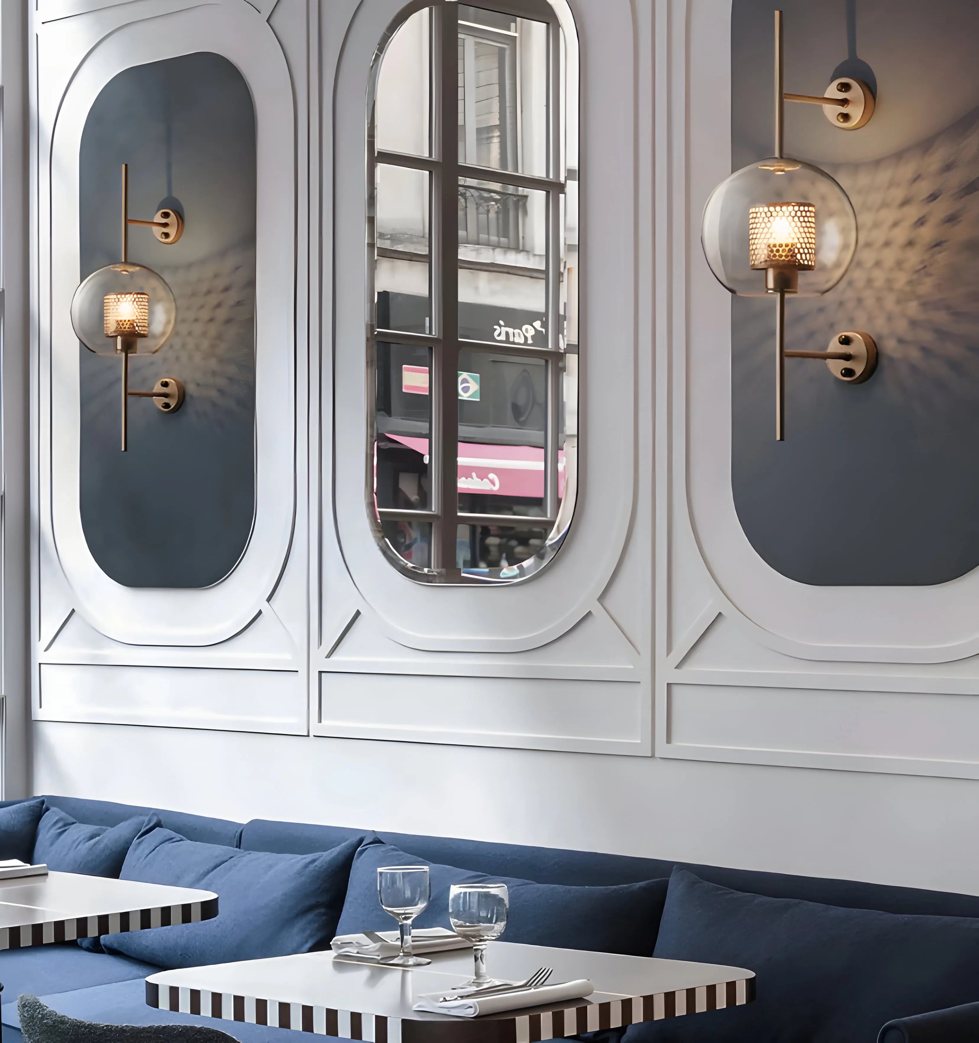 Chiswick Glass Wall Light - NexioPick