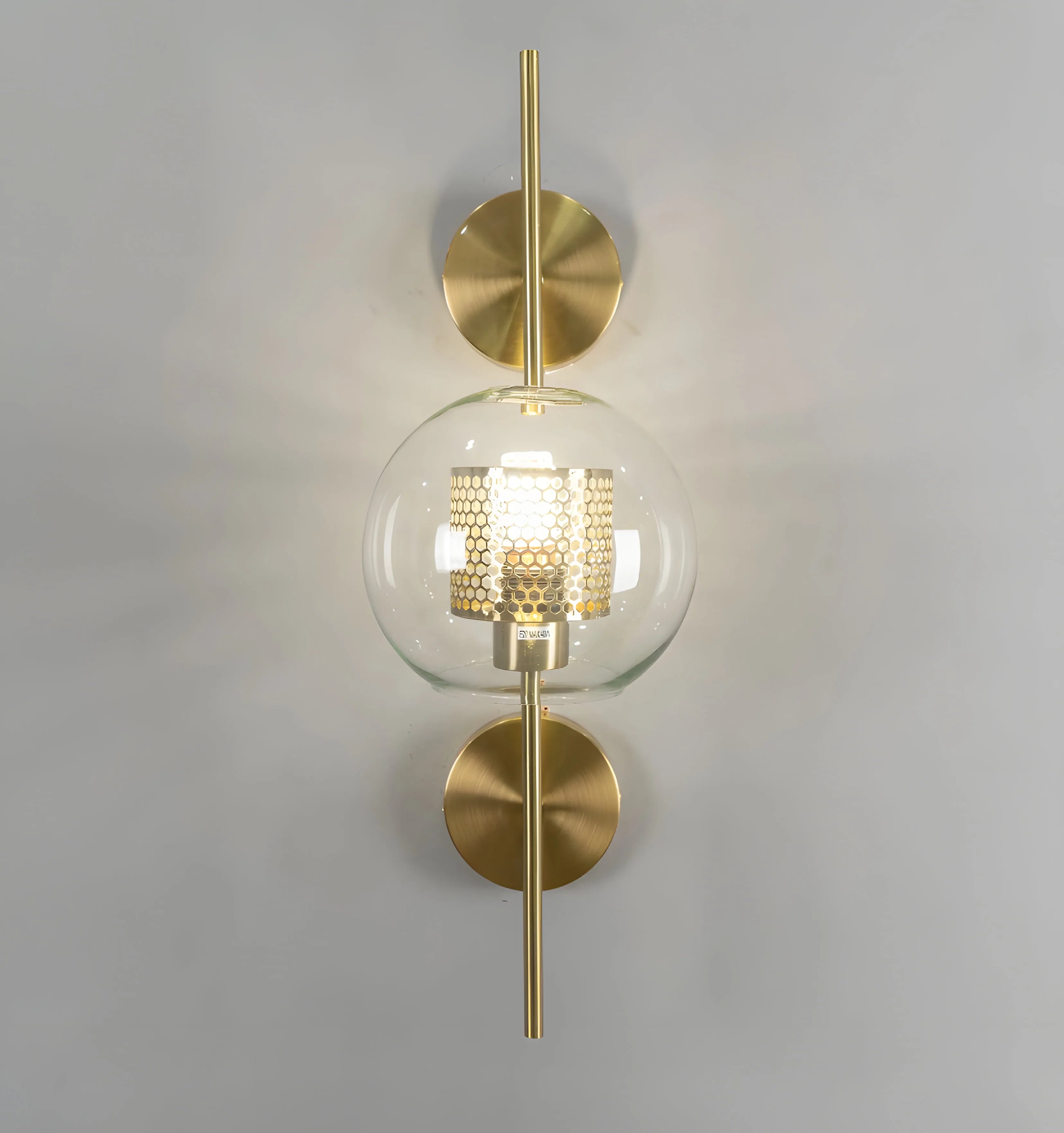 Chiswick Glass Wall Light - NexioPick