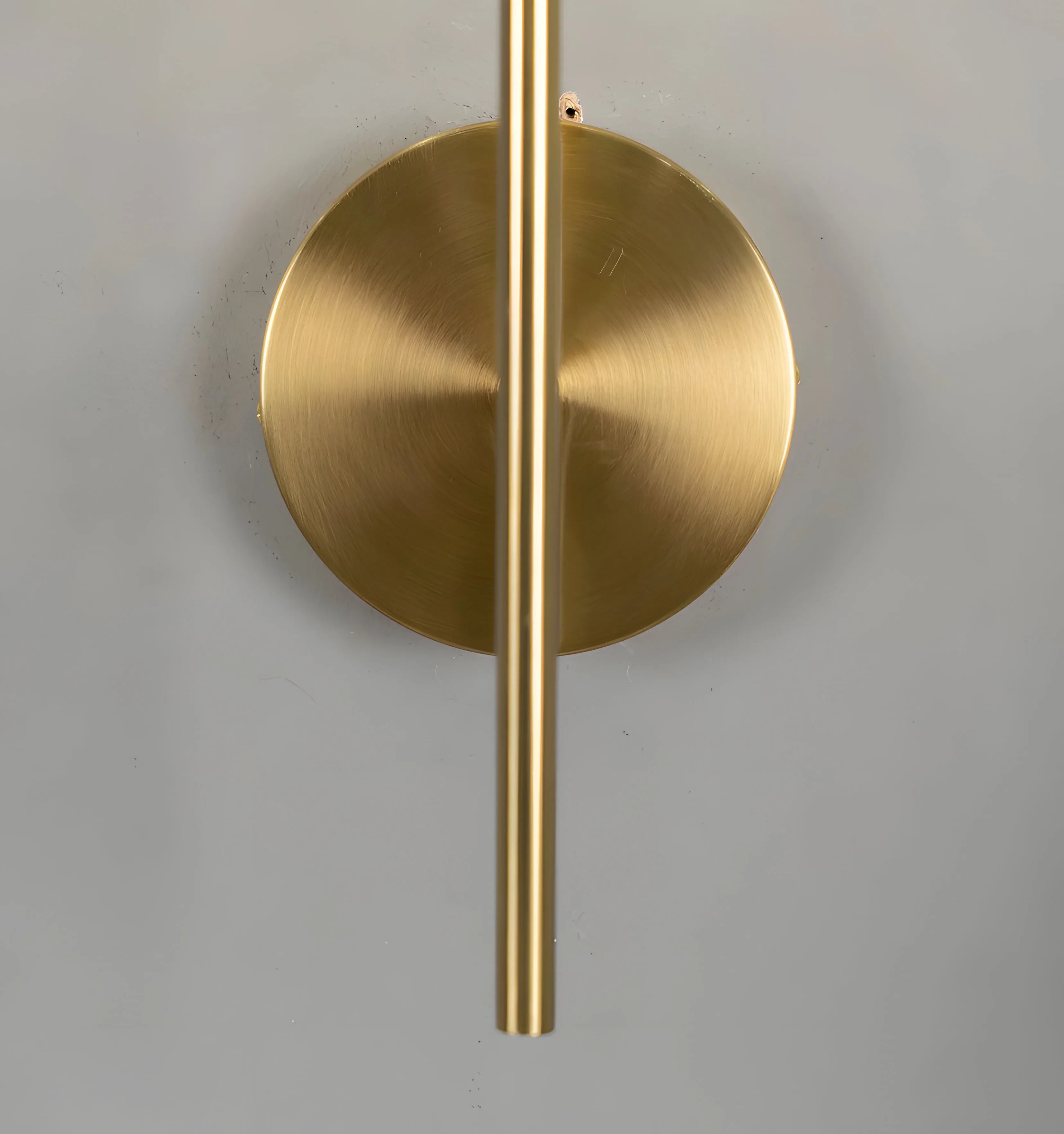 Chiswick Glass Wall Light - NexioPick