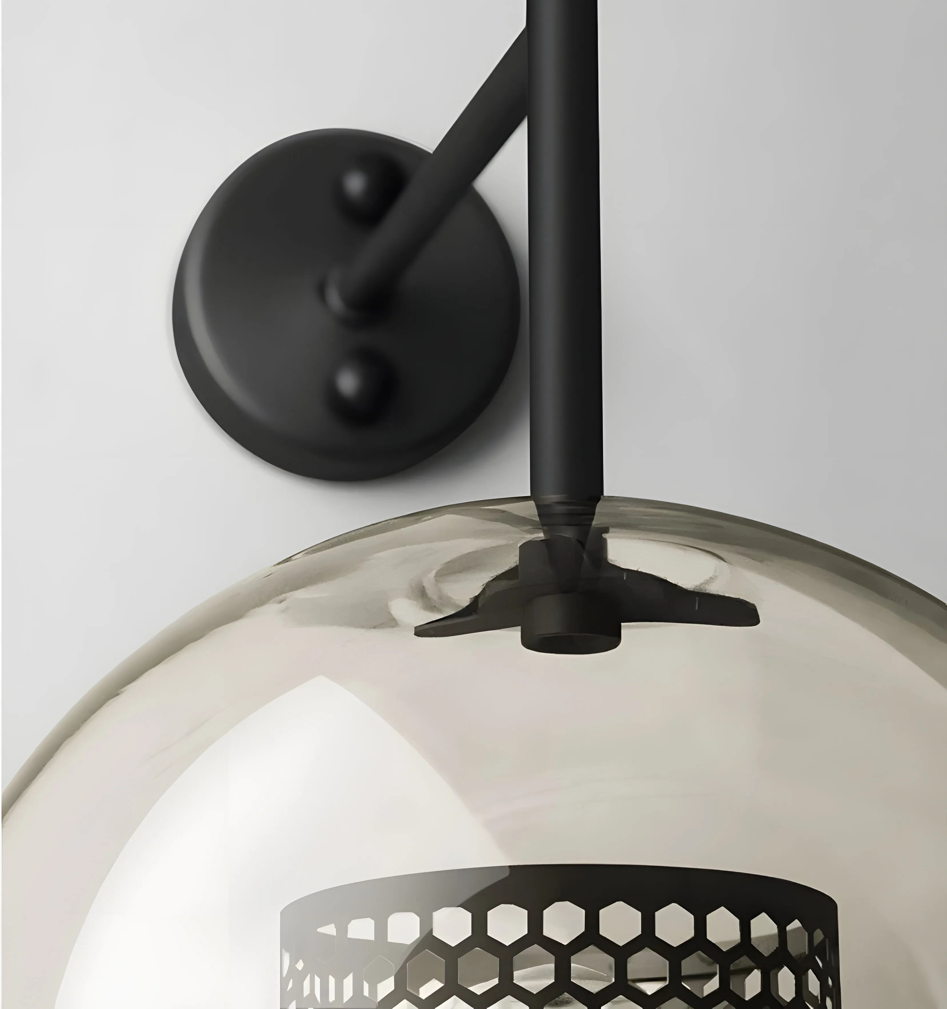 Chiswick Glass Wall Light - NexioPick