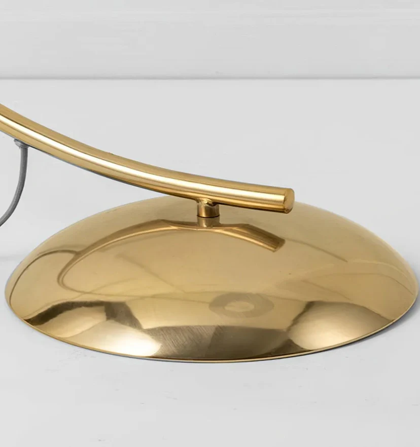 Circo Floor Lamp - NexioPick