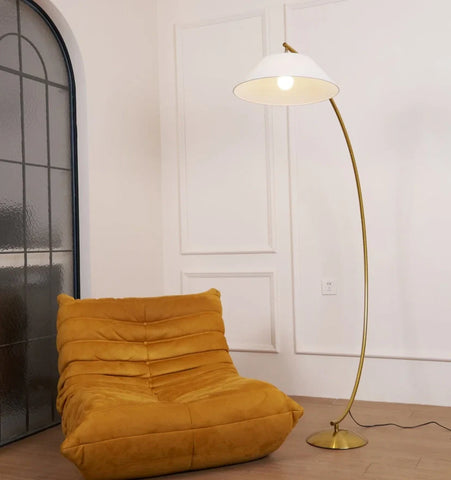 Circo Floor Lamp - NexioPick