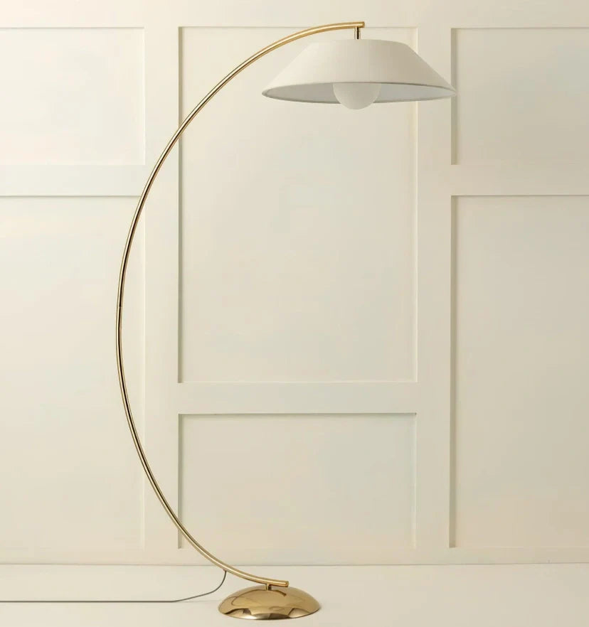 Circo Floor Lamp - NexioPick