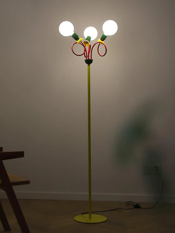 Circulo Play Floor Lamp - NexioPick