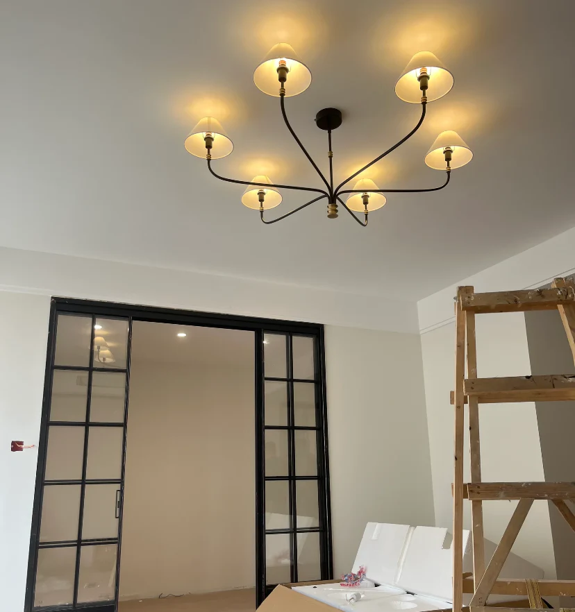 Collins Chandelier - NexioPick