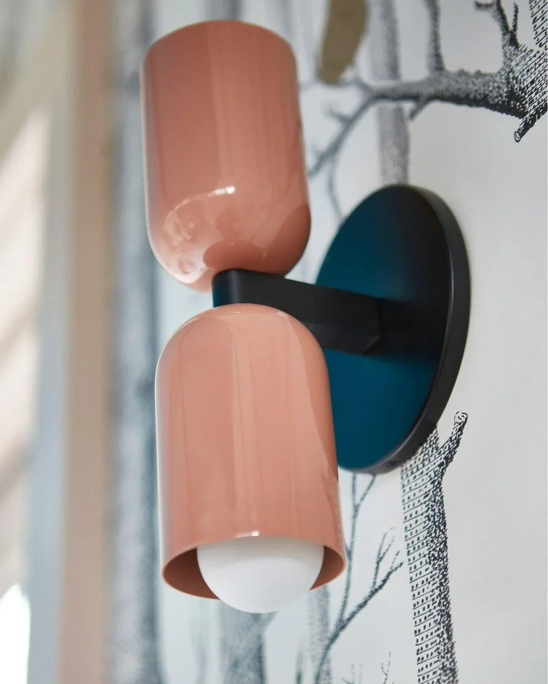 Couleur Double Wall Lamp - NexioPick