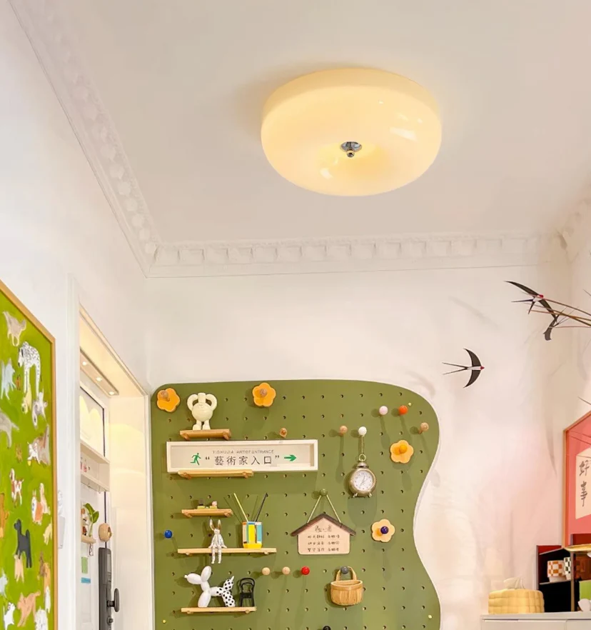 Cream Pudding Ceiling Lamp - NexioPick