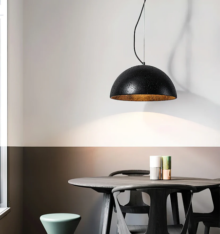 Crescent Glow Pendant Lamp - NexioPick