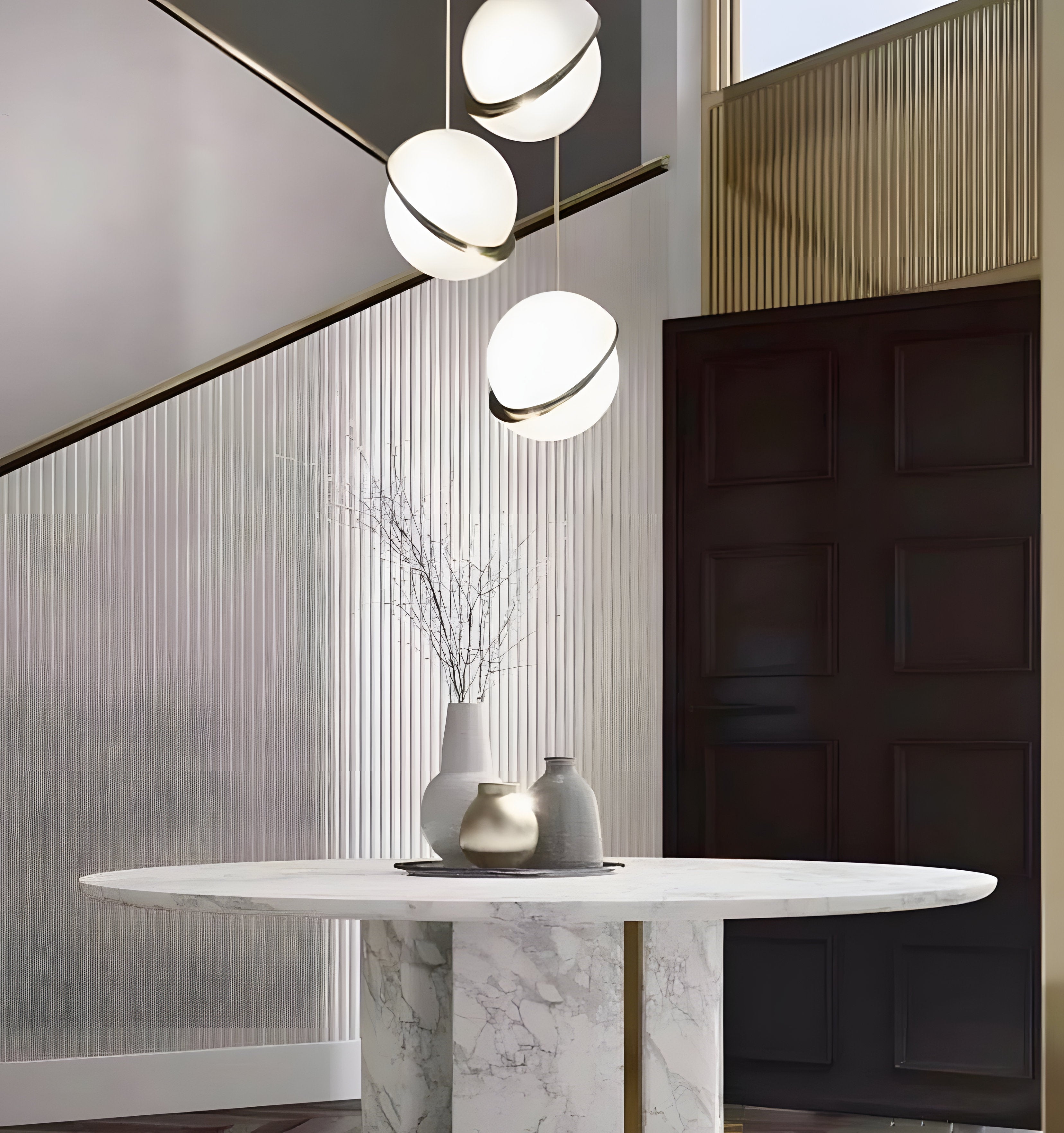 Crescent Pendant Lamp - NexioPick