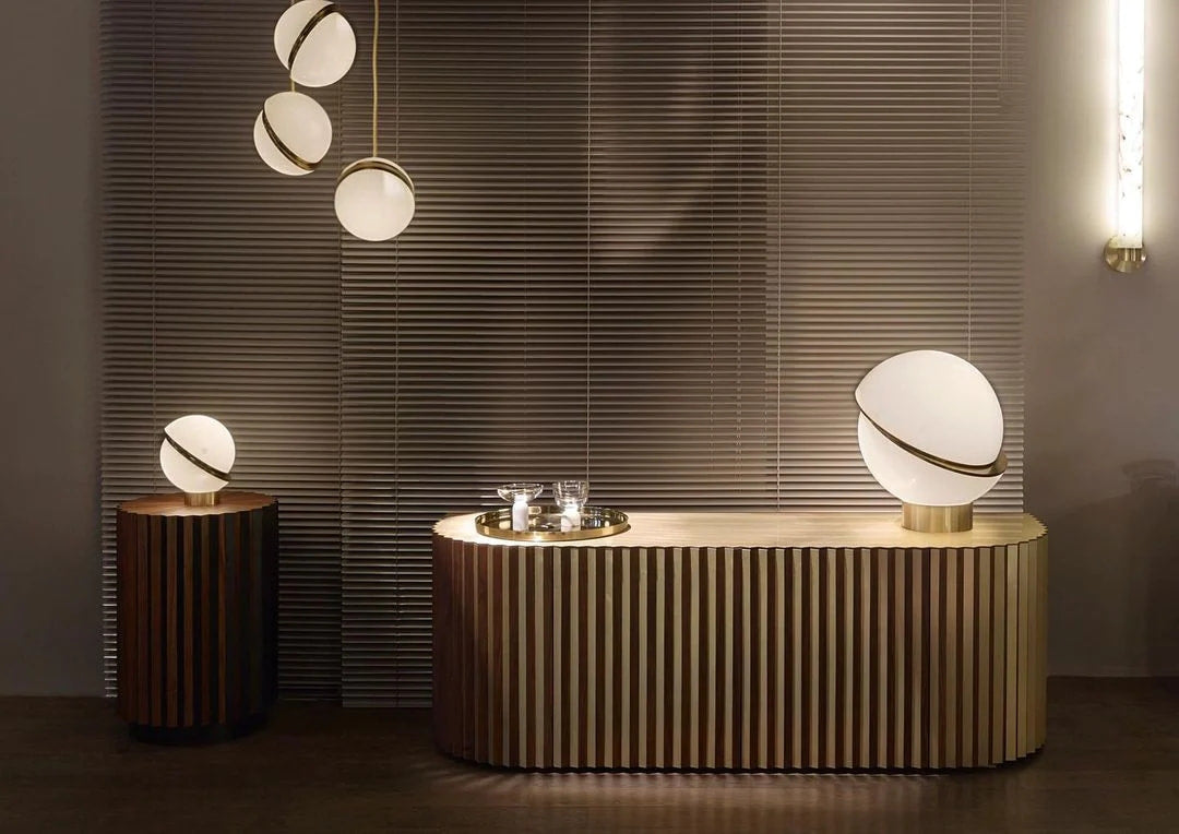 Crescent Pendant Lamp - NexioPick