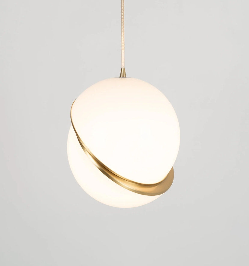 Crescent Pendant Lamp - NexioPick
