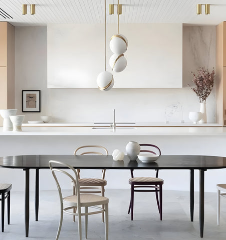 Crescent Pendant Lamp - NexioPick