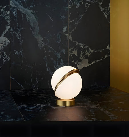 Crescent Table Lamp - NexioPick