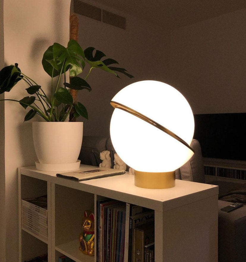 Crescent Table Lamp - NexioPick