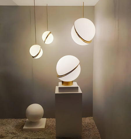 Crescent Table Lamp - NexioPick