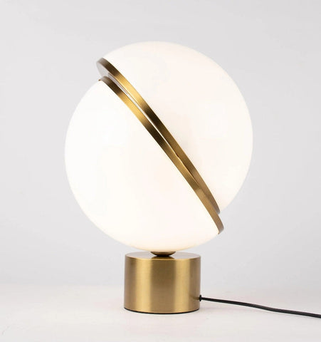 Crescent Table Lamp - NexioPick