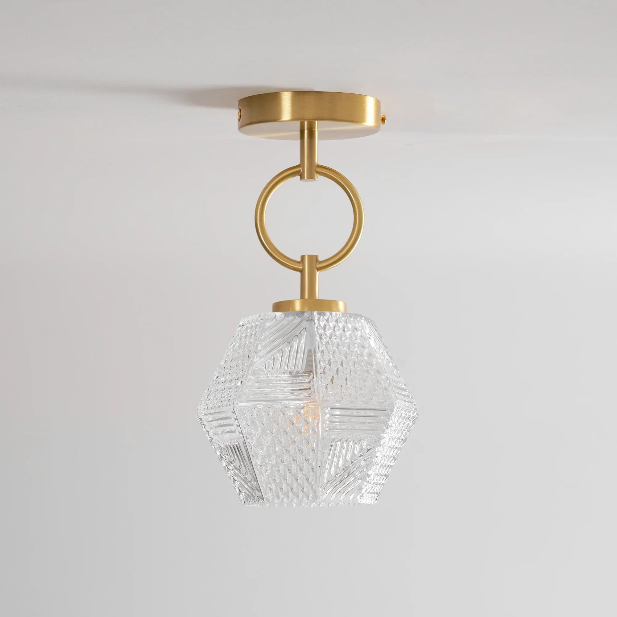 Diamond Cut Art Deco Ceiling Light - NexioPick