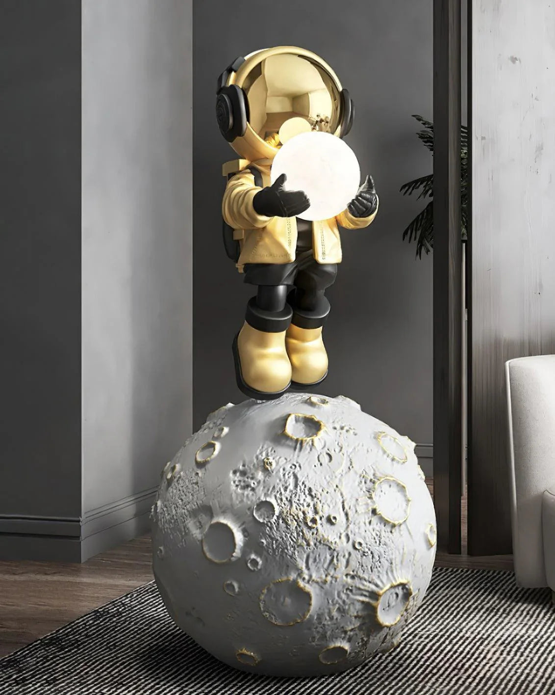 Diver Astronaut Floor Lamp - NexioPick