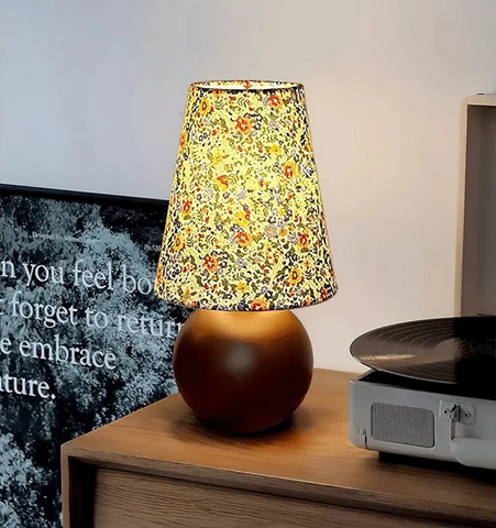 Elara Table Lamp - NexioPick
