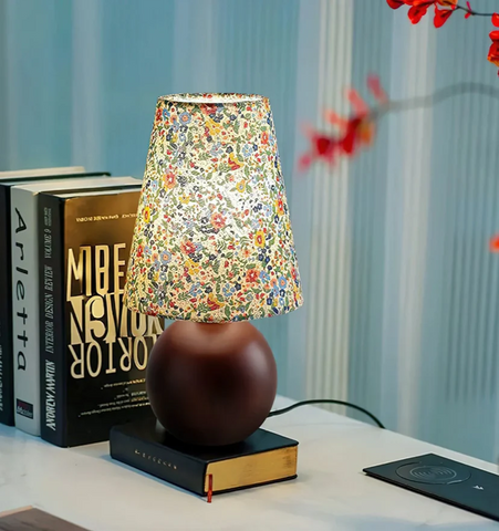 Elara Table Lamp - NexioPick