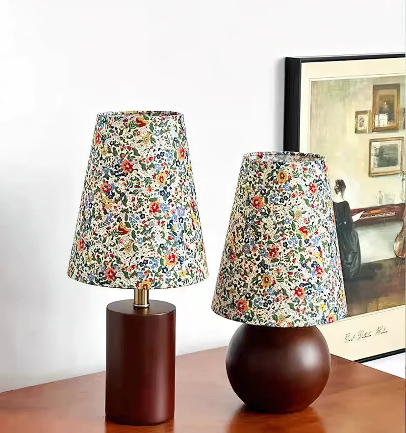 Elara Table Lamp - NexioPick