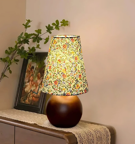 Elara Table Lamp - NexioPick