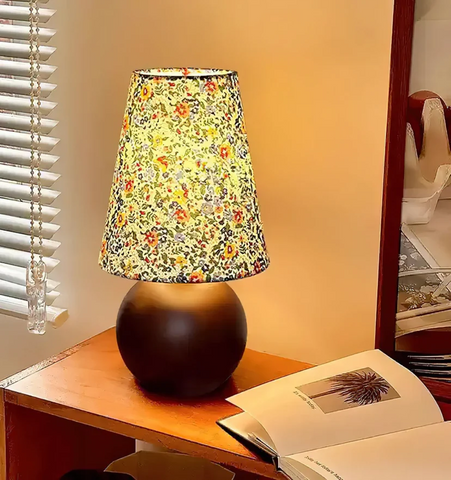 Elara Table Lamp - NexioPick