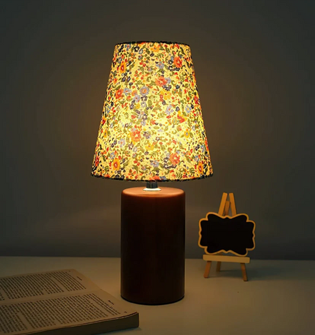 Elara Table Lamp - NexioPick