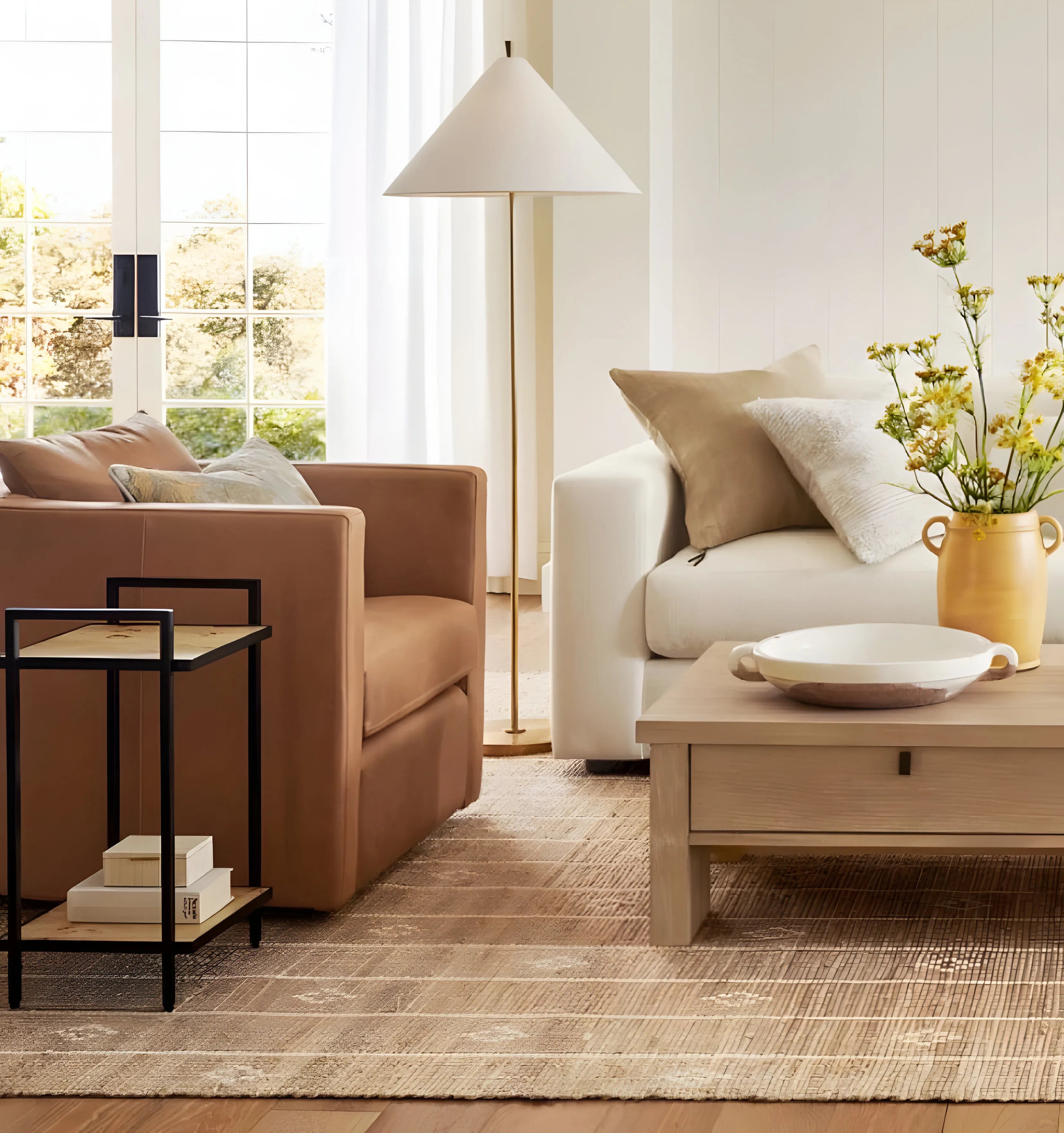 Ellis Floor Lamp - NexioPick