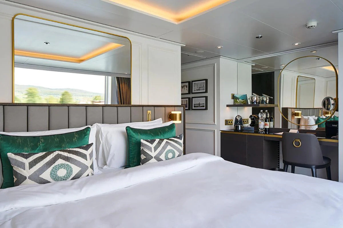 Embedded Bedside Sconce - NexioPick