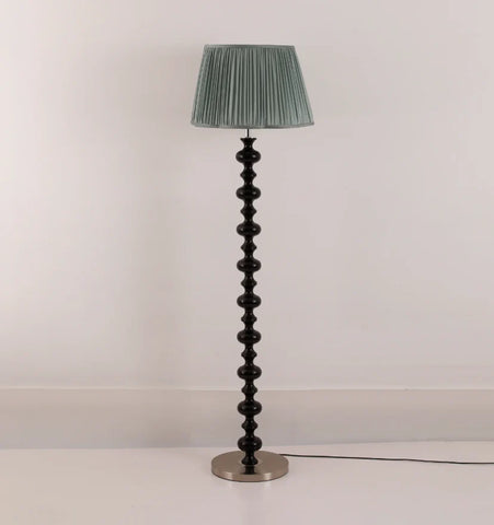 Emery Floor Lamp - NexioPick