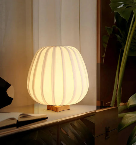 Fabric Minimalist Table Lamp - NexioPick