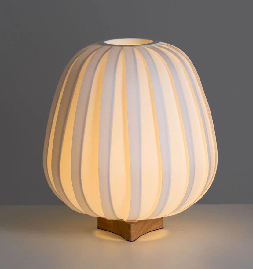 Fabric Minimalist Table Lamp - NexioPick