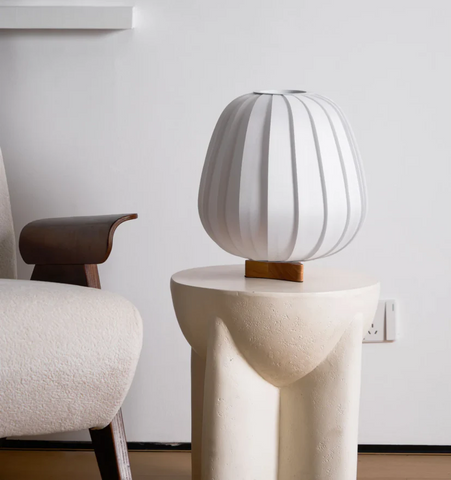 Fabric Minimalist Table Lamp - NexioPick
