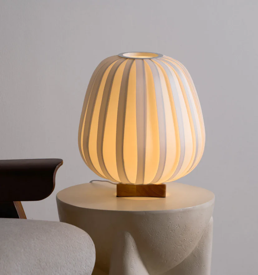 Fabric Minimalist Table Lamp - NexioPick
