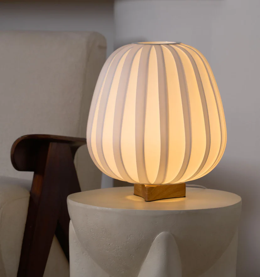 Fabric Minimalist Table Lamp - NexioPick