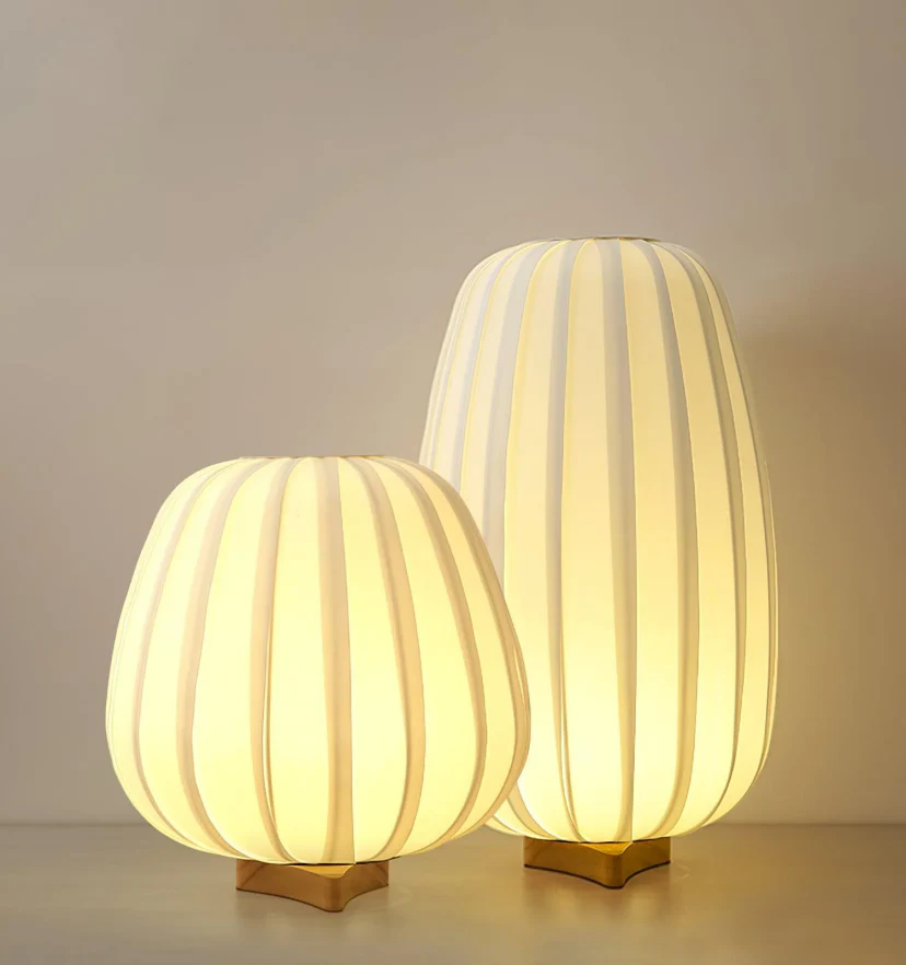 Fabric Minimalist Table Lamp - NexioPick