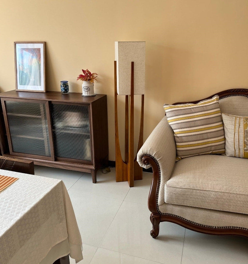 Fairbanks Floor Lamp - NexioPick