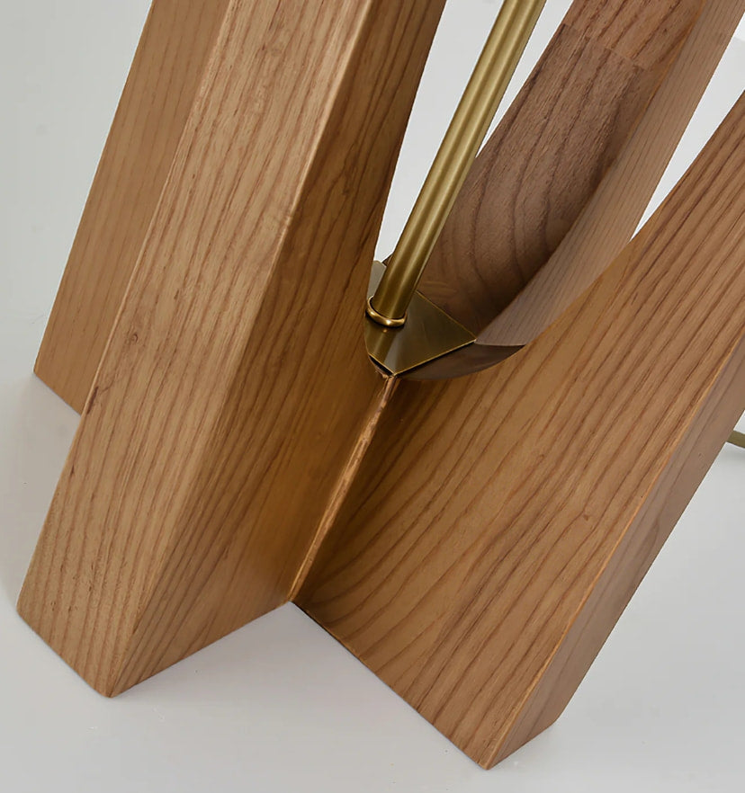 Fairbanks Floor Lamp - NexioPick