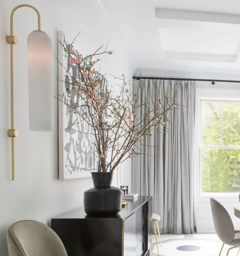 Modern Glass Wall Sconce - NexioPick