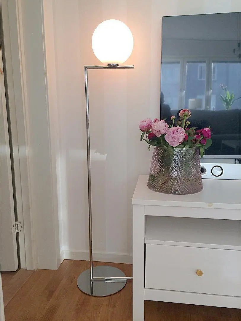 Artemide Floor Lamp - NexioPick