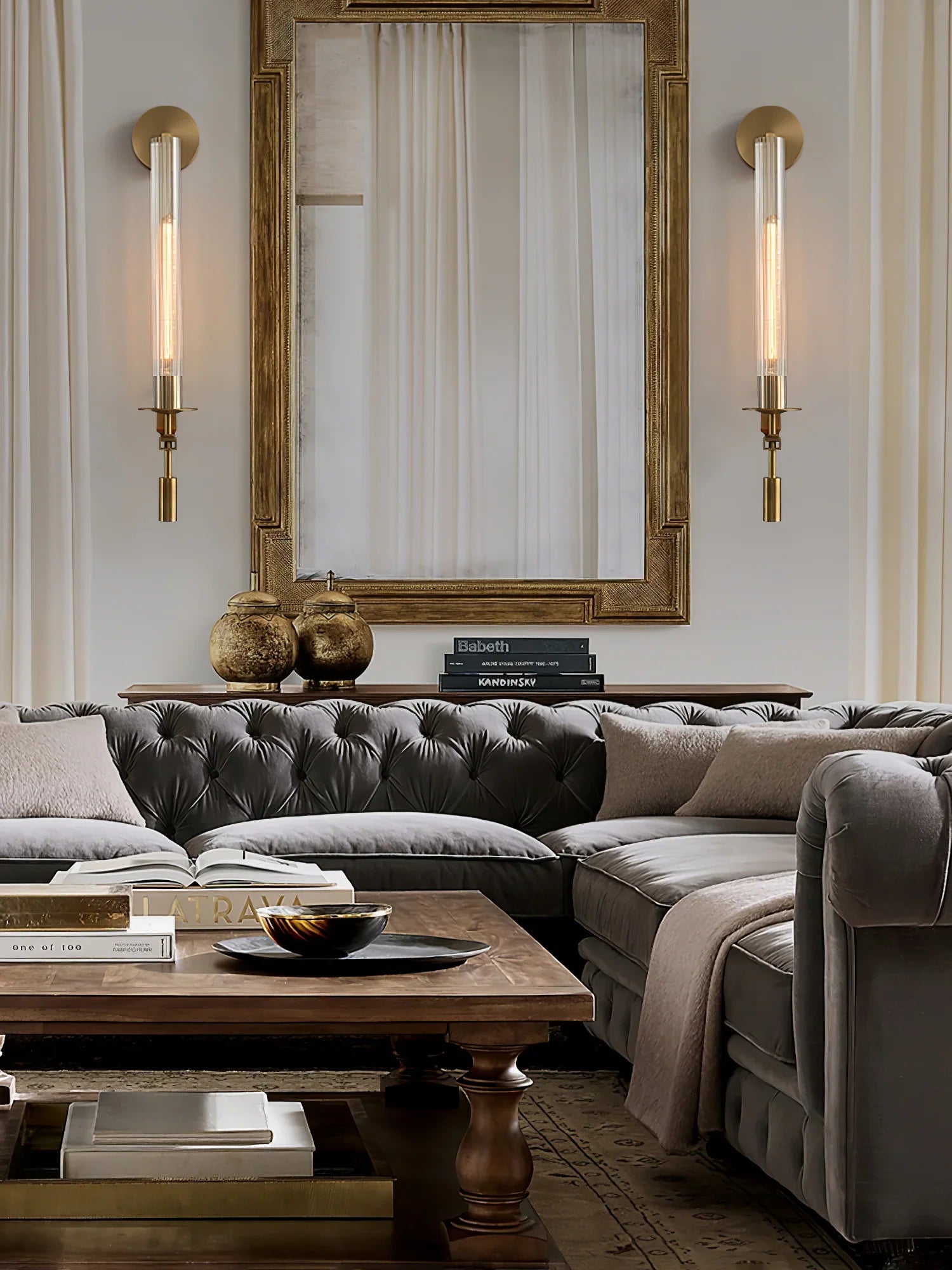 French Classicism Wall Lamp - NexioPick