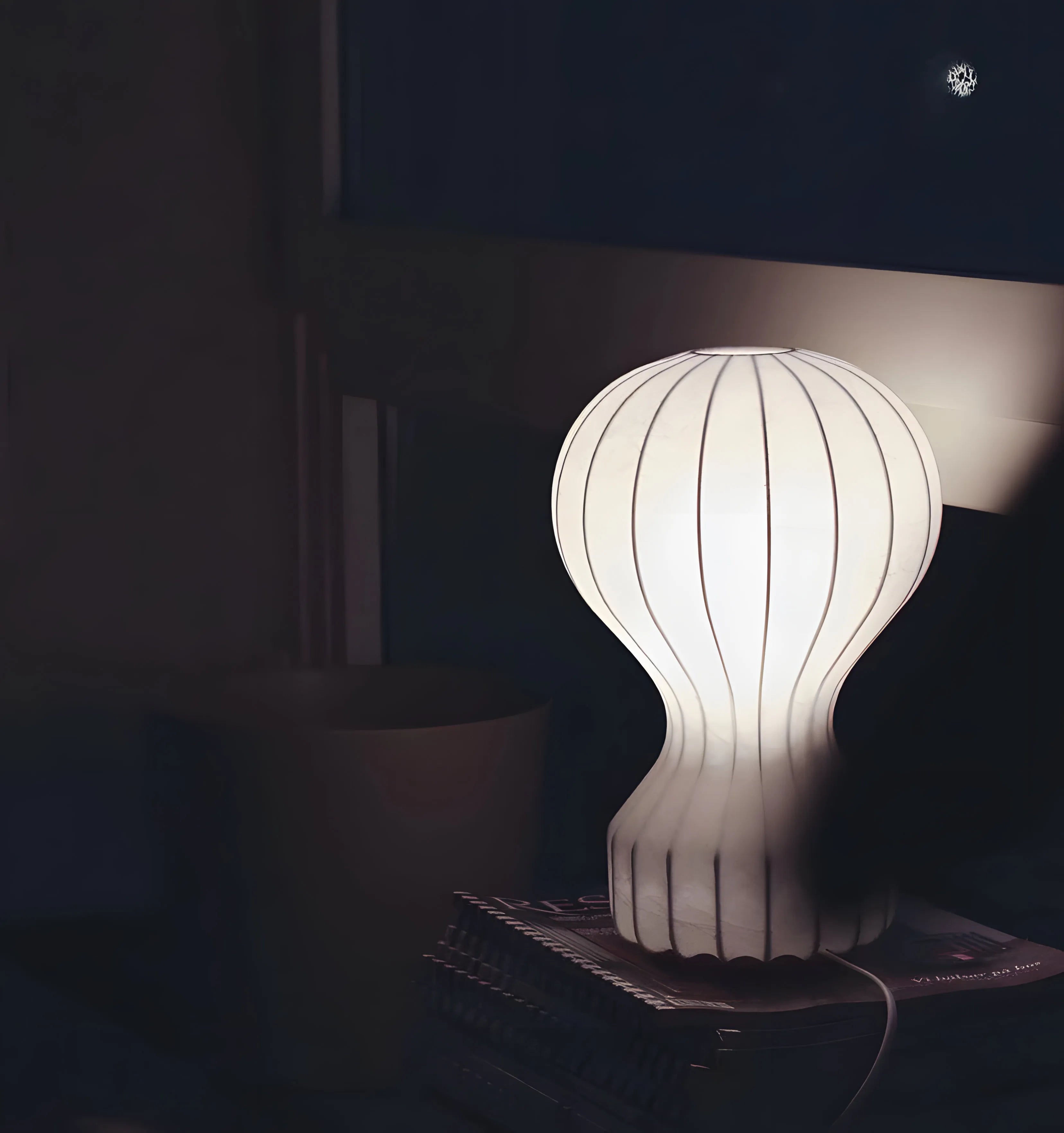 Gatto Table Lamp - NexioPick