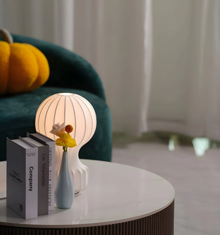 Gatto Table Lamp - NexioPick