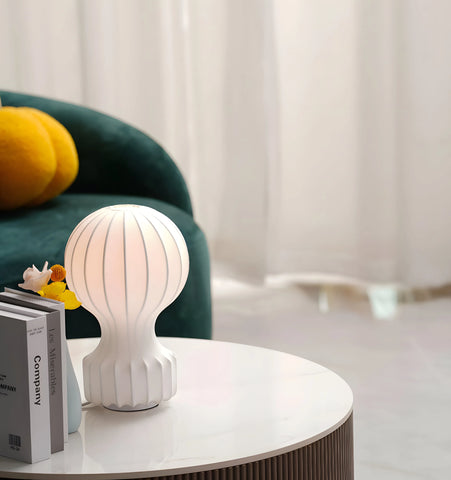 Gatto Table Lamp - NexioPick