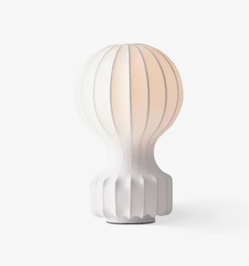 Gatto Table Lamp - NexioPick