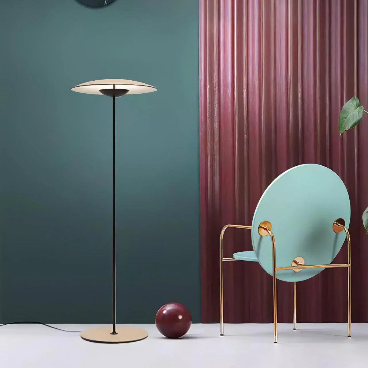 Innovative Directional Floor Lamp - NexioPick