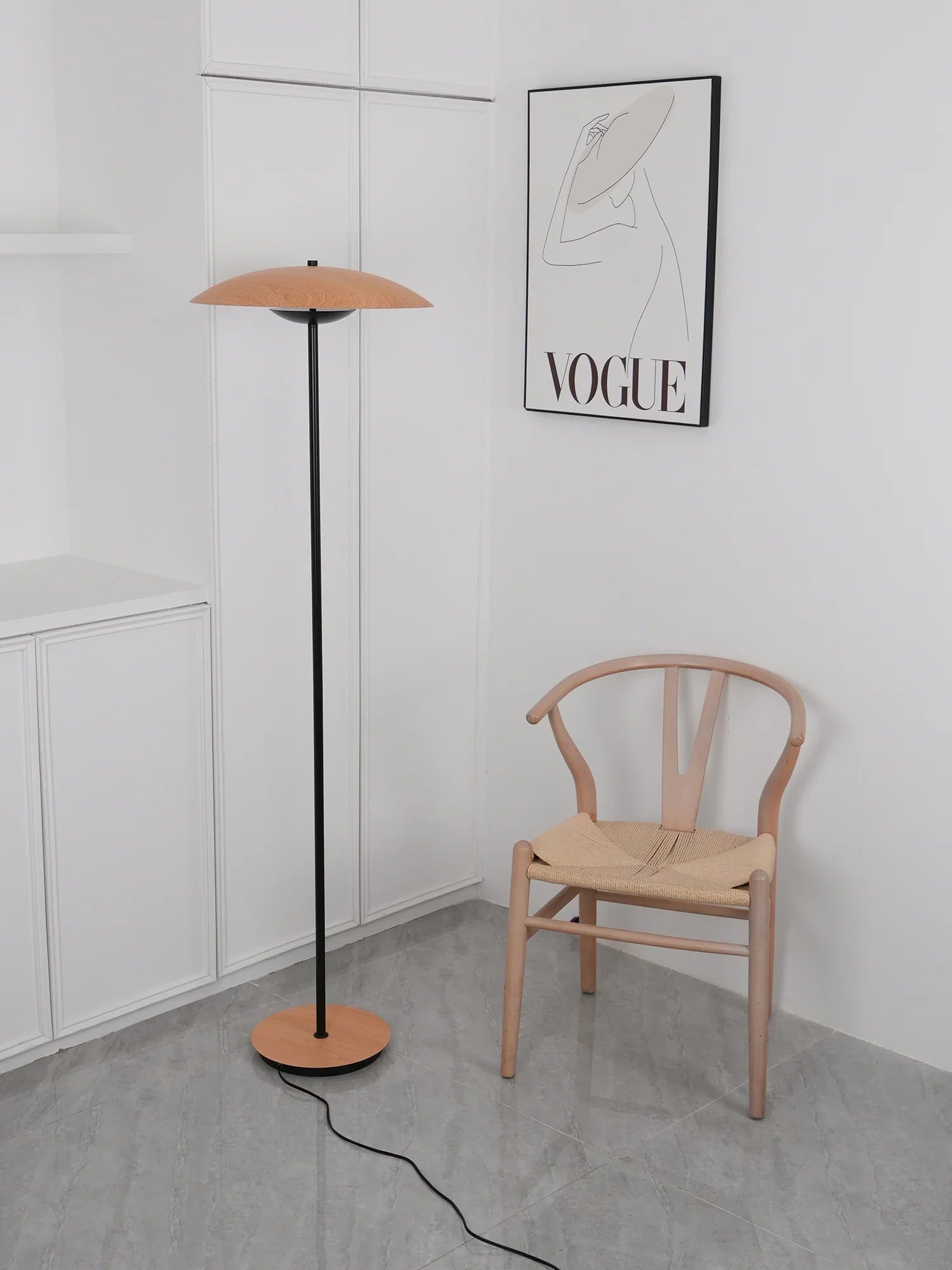 Innovative Directional Floor Lamp - NexioPick