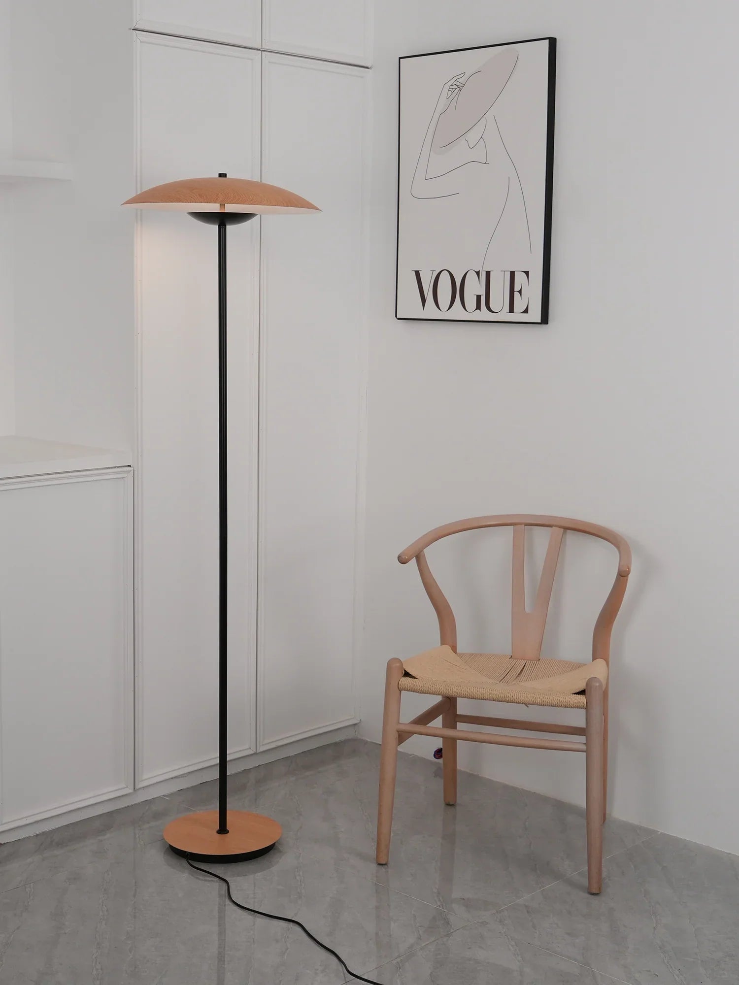 Innovative Directional Floor Lamp - NexioPick